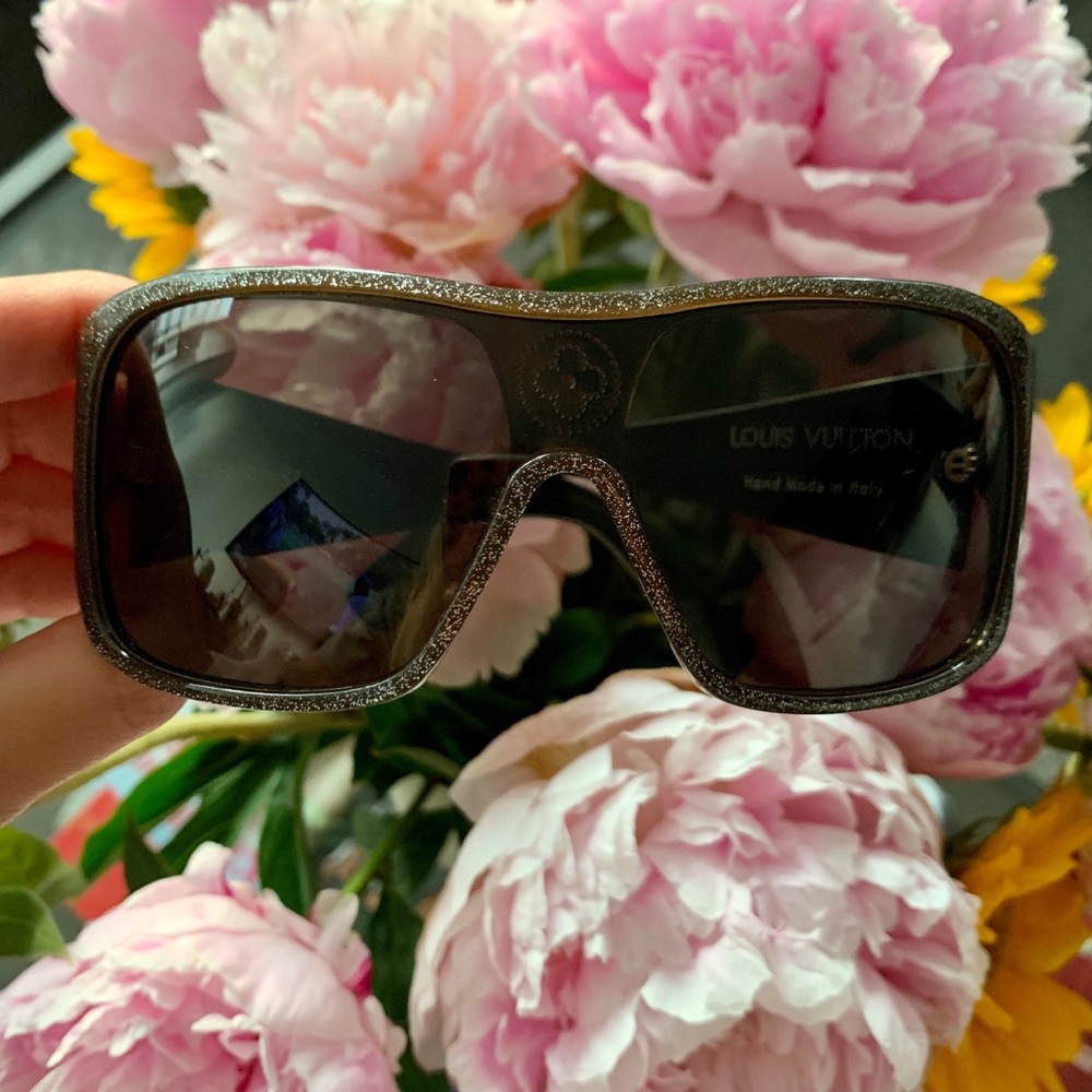 Louis Vuitton 100% Authentic Sunglasses